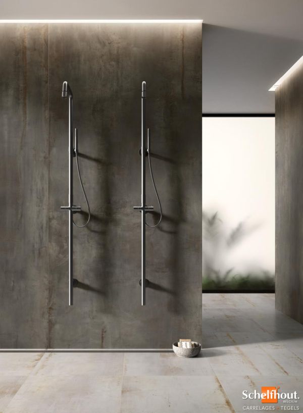 FL-Rebel-inspirations-carrelage-commerces-hotel-douche-vestiaire-effet-metal-oxyde-gris-carrelage-xxl-schelfhout.jpg